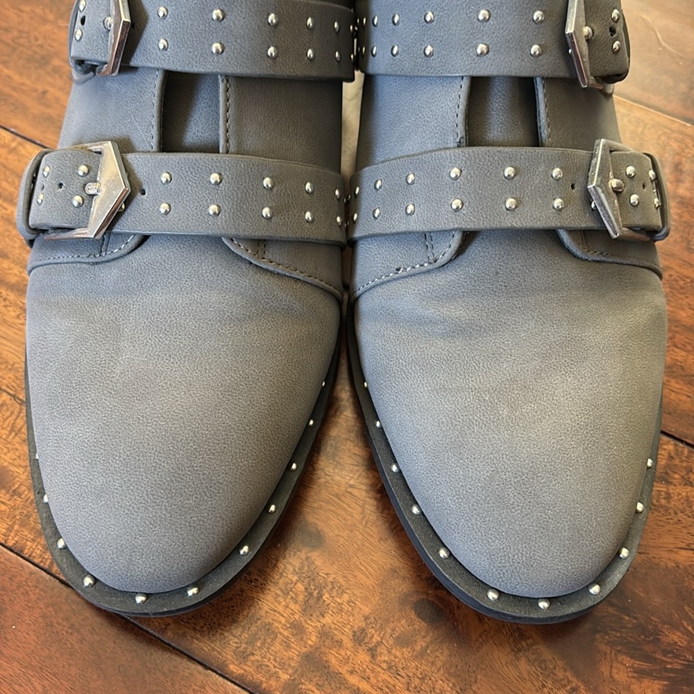 Forever 21 | Studded smoky grey Buckle Ankle Boots moto boots - Picture 3 of 13
